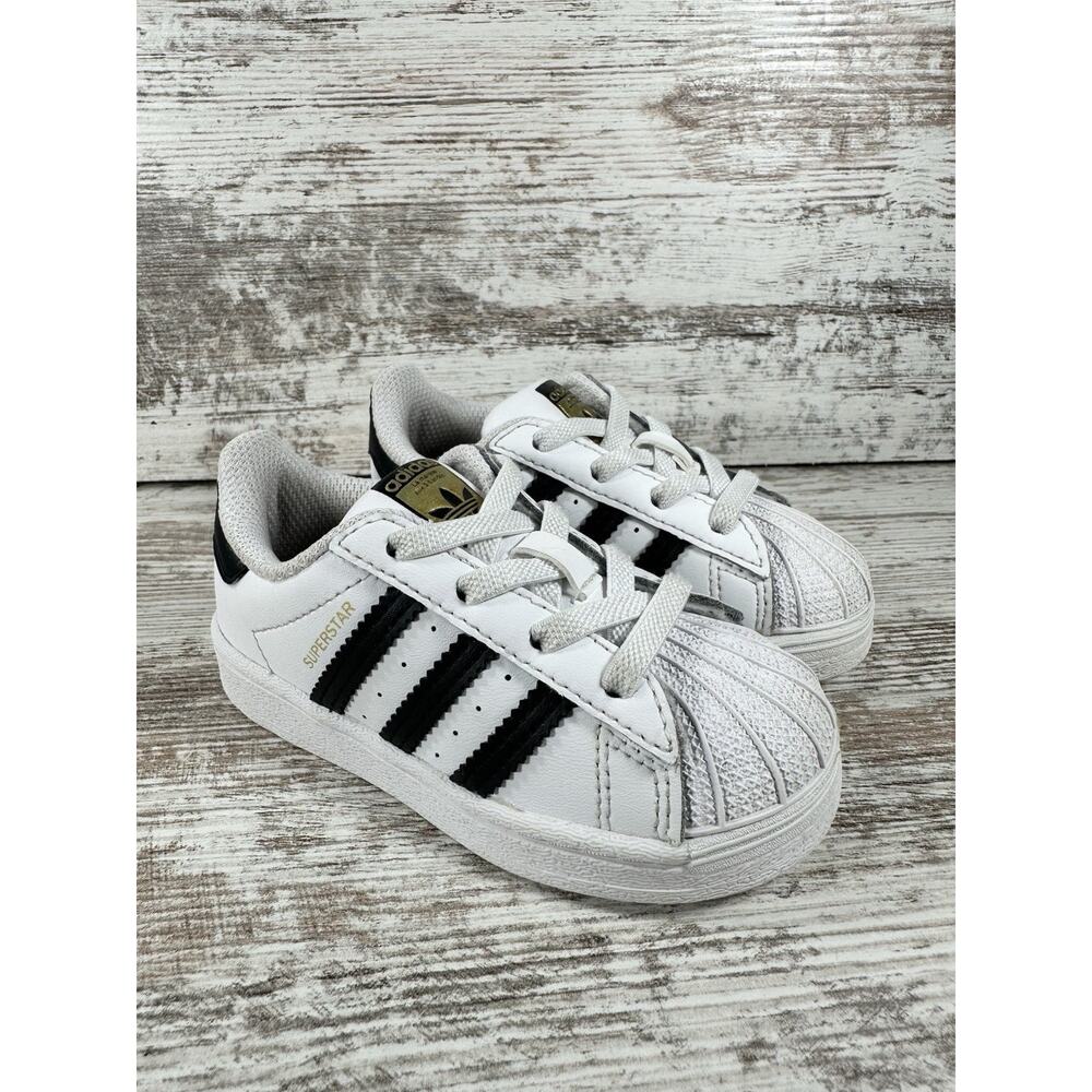 Toddler Adidas Originals Superstar White Low Top Sneakers Sz 6K GREAT SHAPE!